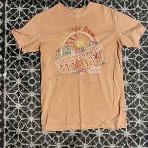 Buckle T-shirt